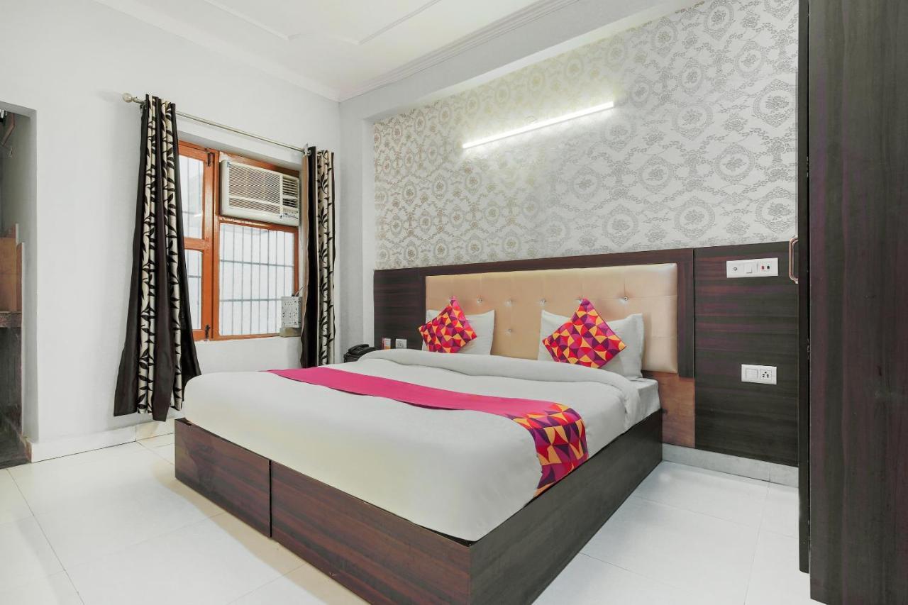 Oyo 28264 Chirag House Gurgaon