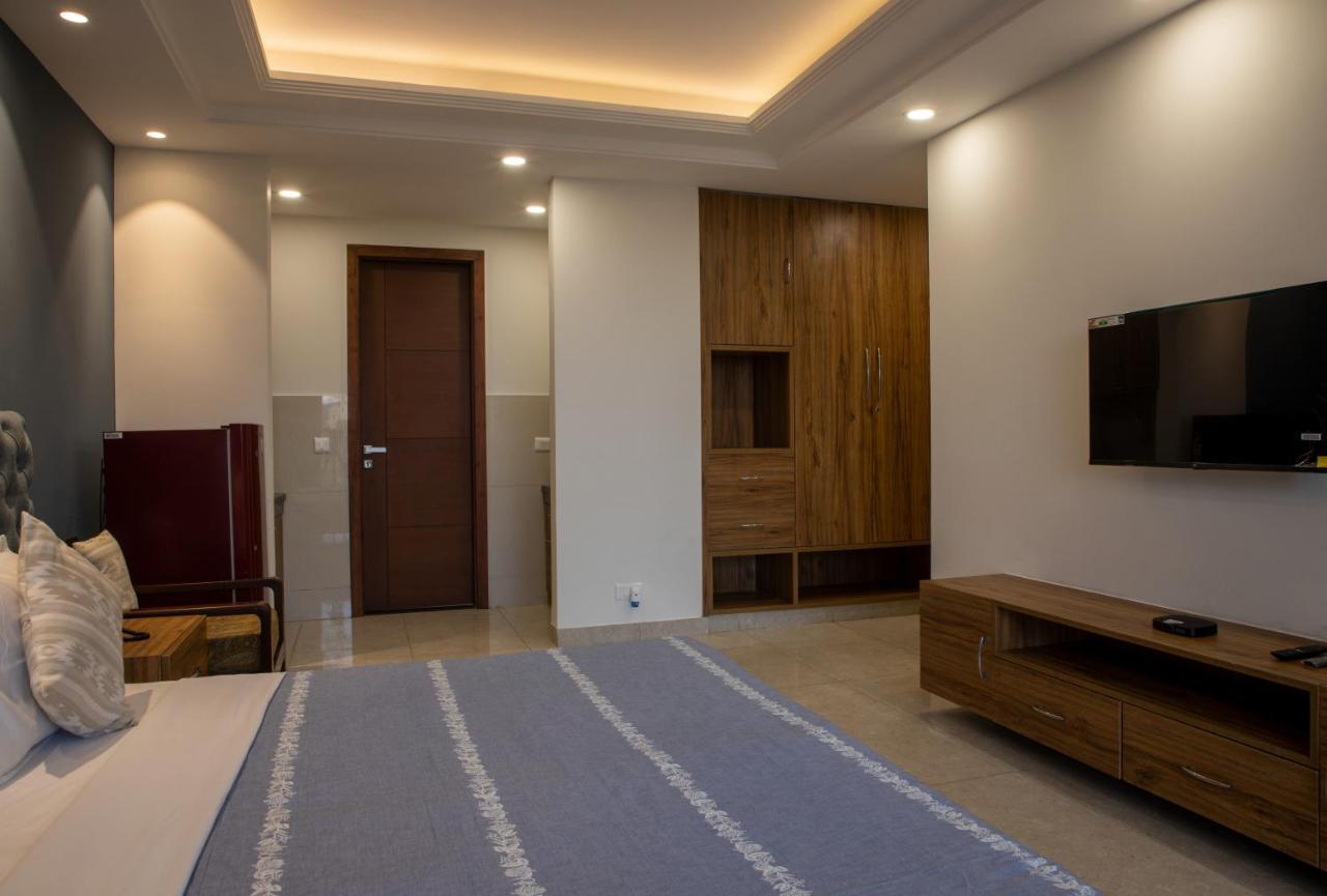 Perch Service Apartment-mg Road *
