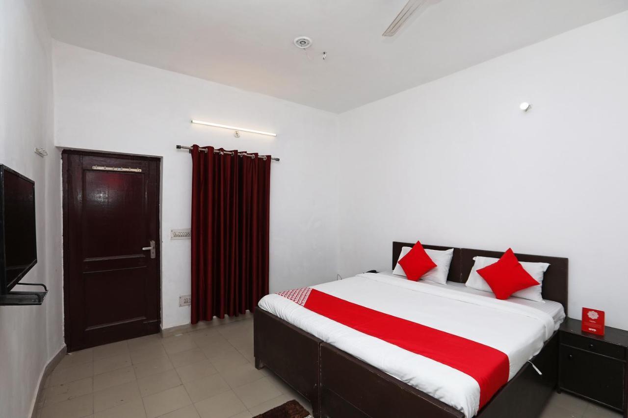 Oyo 36700 Moonlight Residency 3* Gurgaon