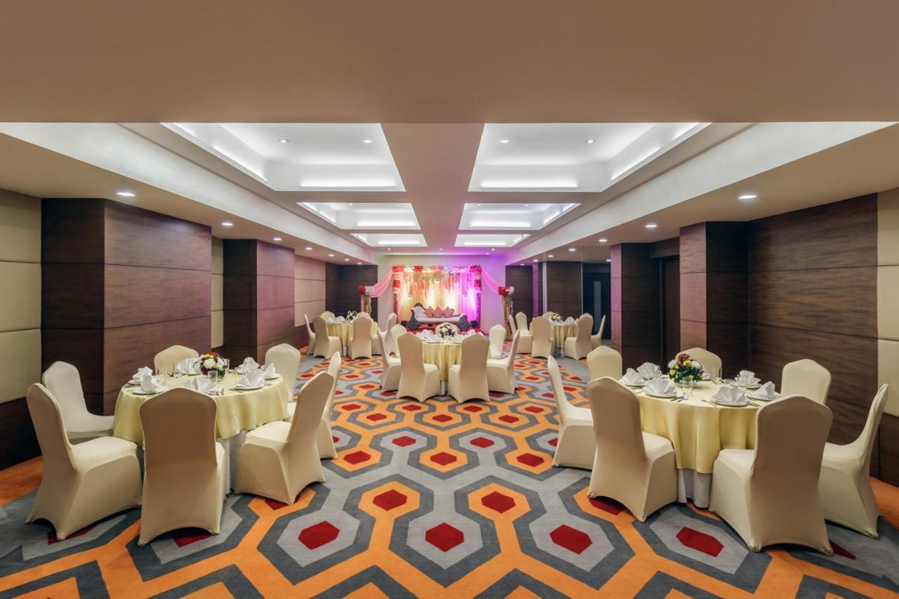 Golden Tulip Centre 4*