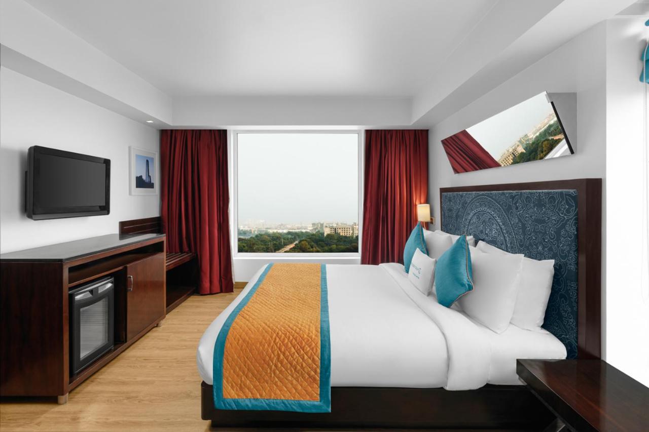 Golden Tulip Centre Hotel 4*