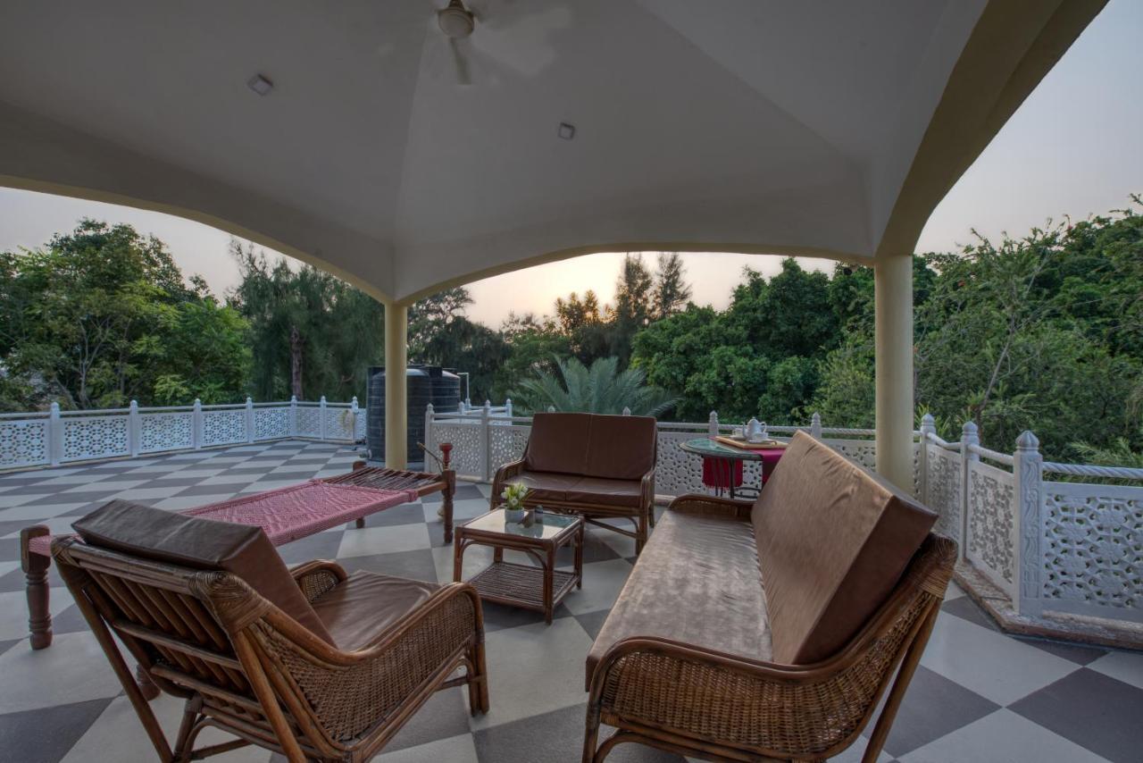 Villa Sunahari Bagh - Pool Farm Retreat @