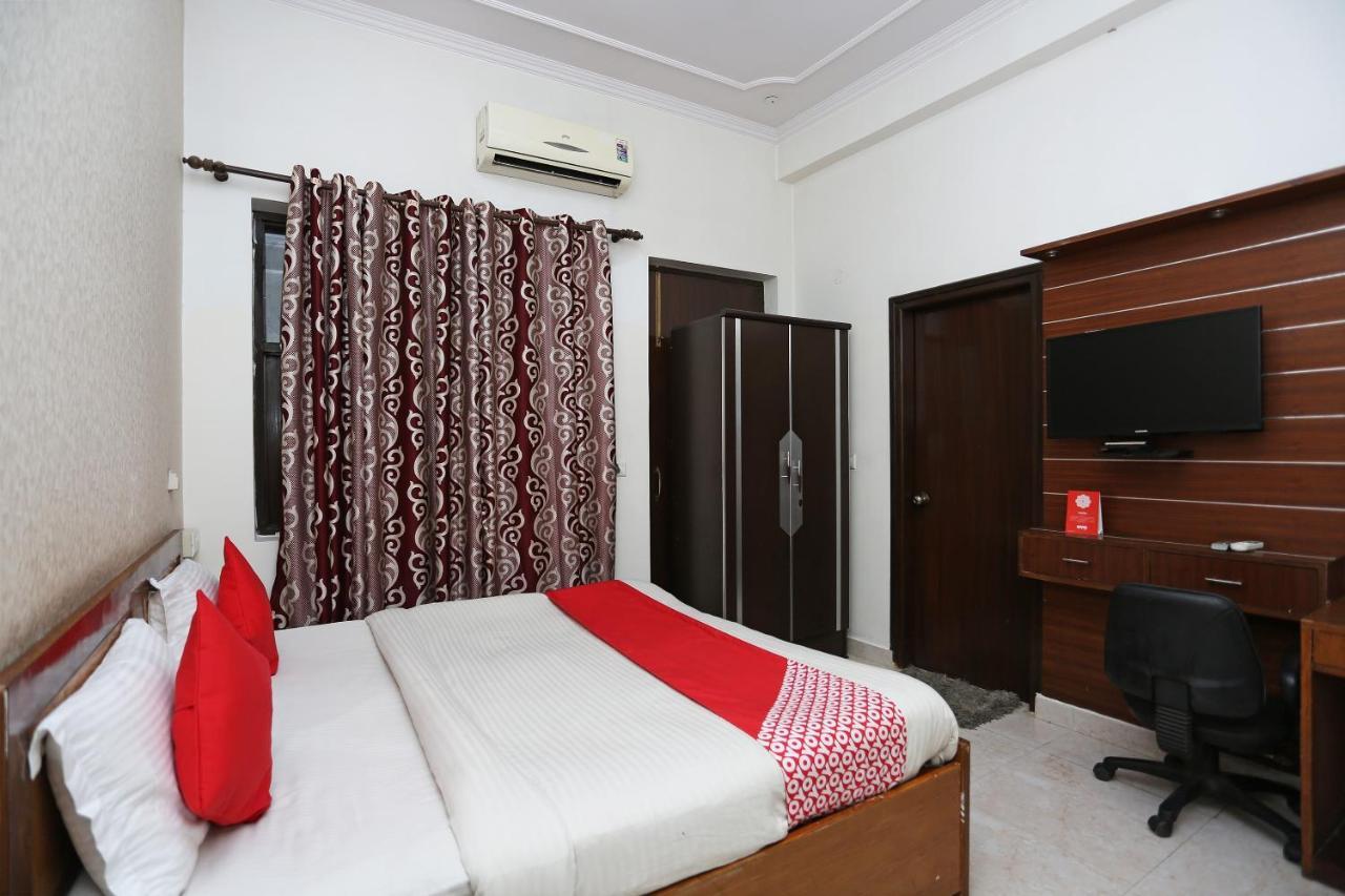 Hotel Oyo 3650 View Brothers Gurgaon