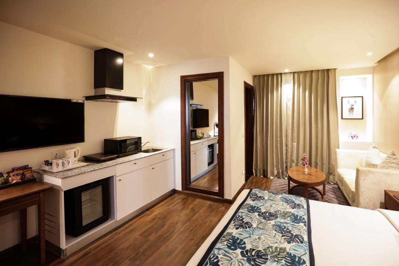 Regenta Gurugram, Sohna Road, Sector 49 Hotel 4*