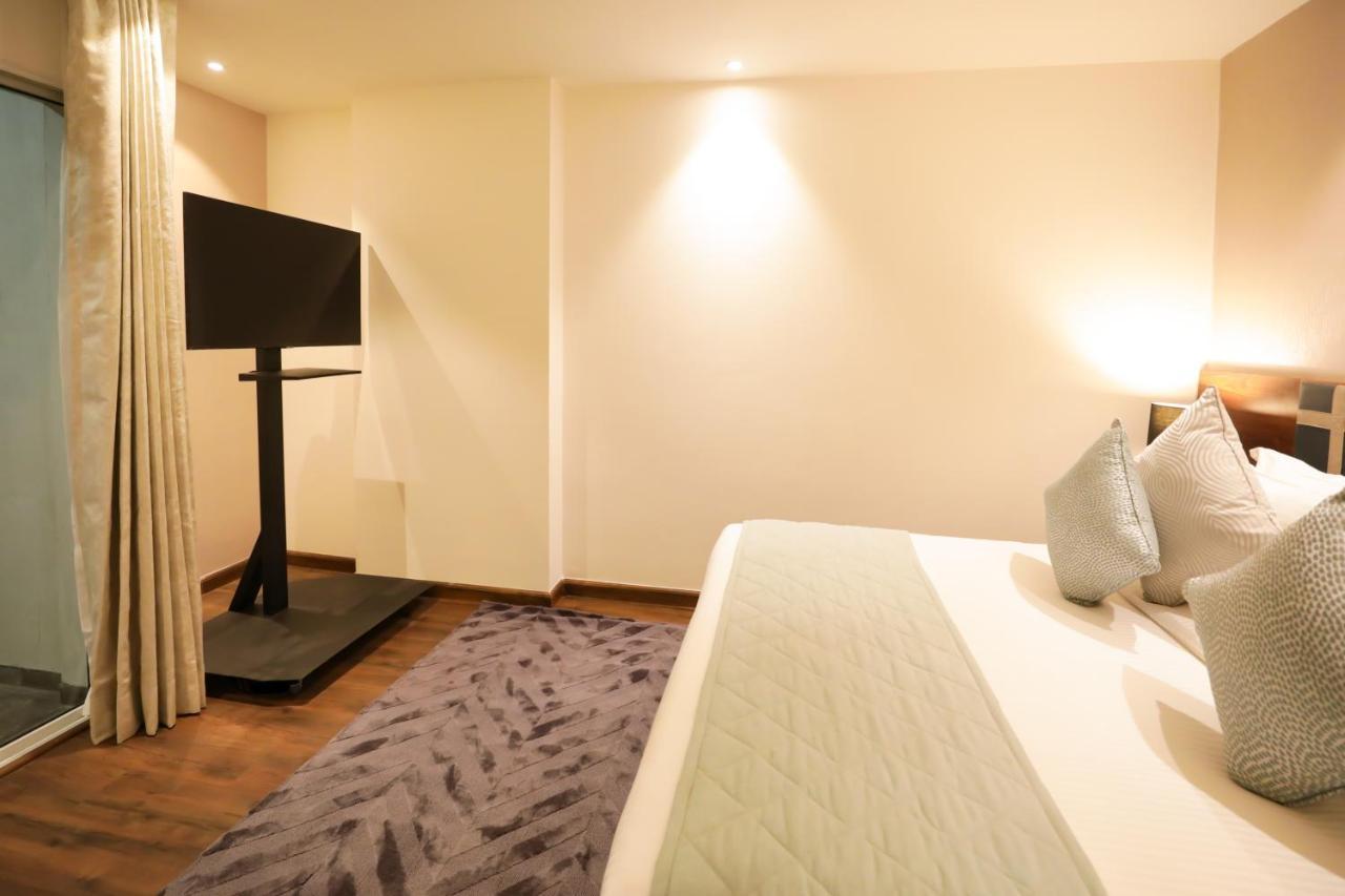 Regenta Gurugram, Sohna Road, Sector 49 Hotel