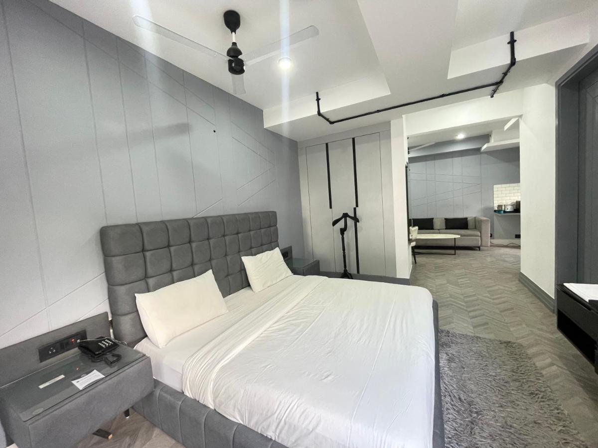 Bedchambers Serviced Apartments, Mg Road