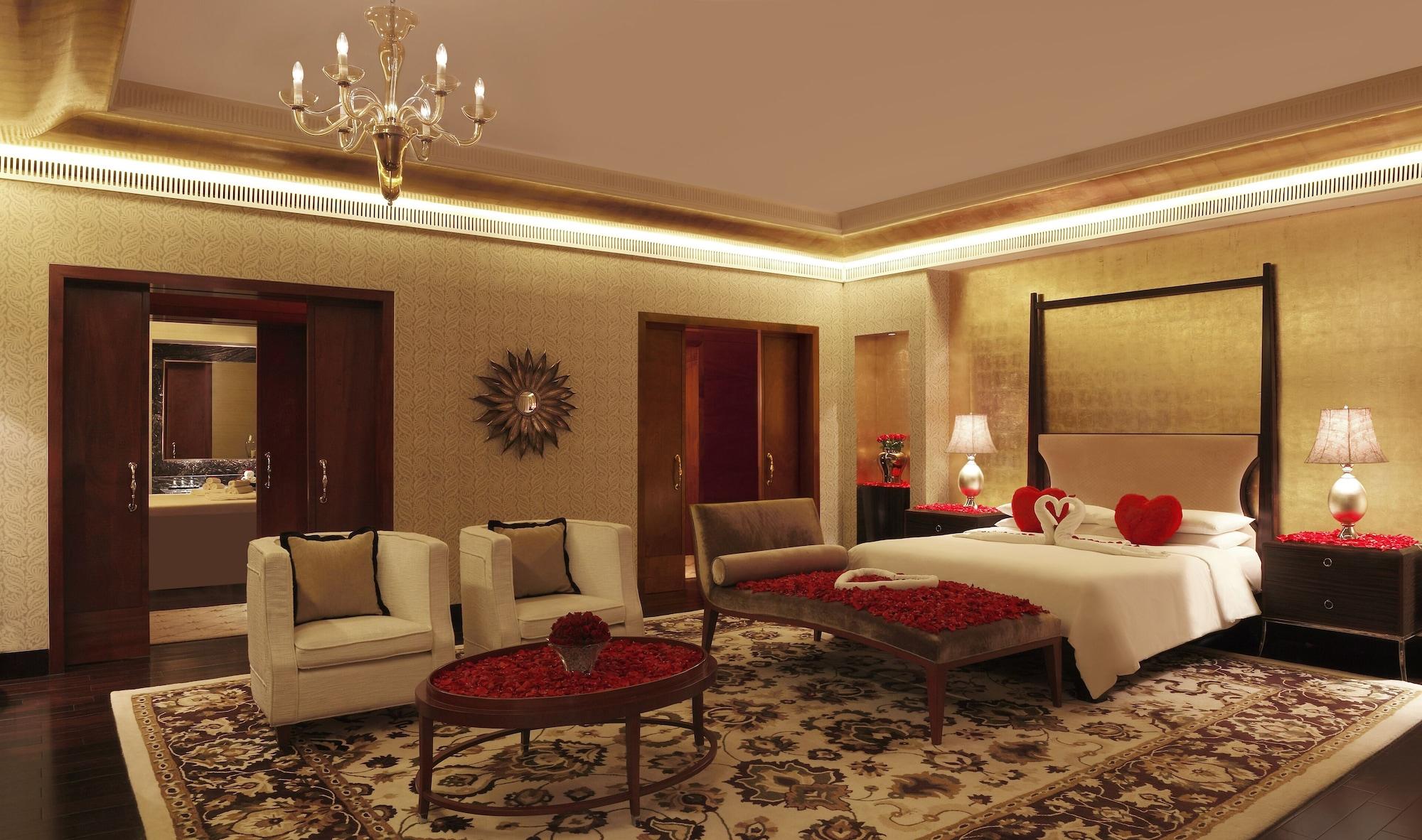 The Leela Ambience Gurugram & Residences - The Luxury Urban Sanctuary Hotel 5*