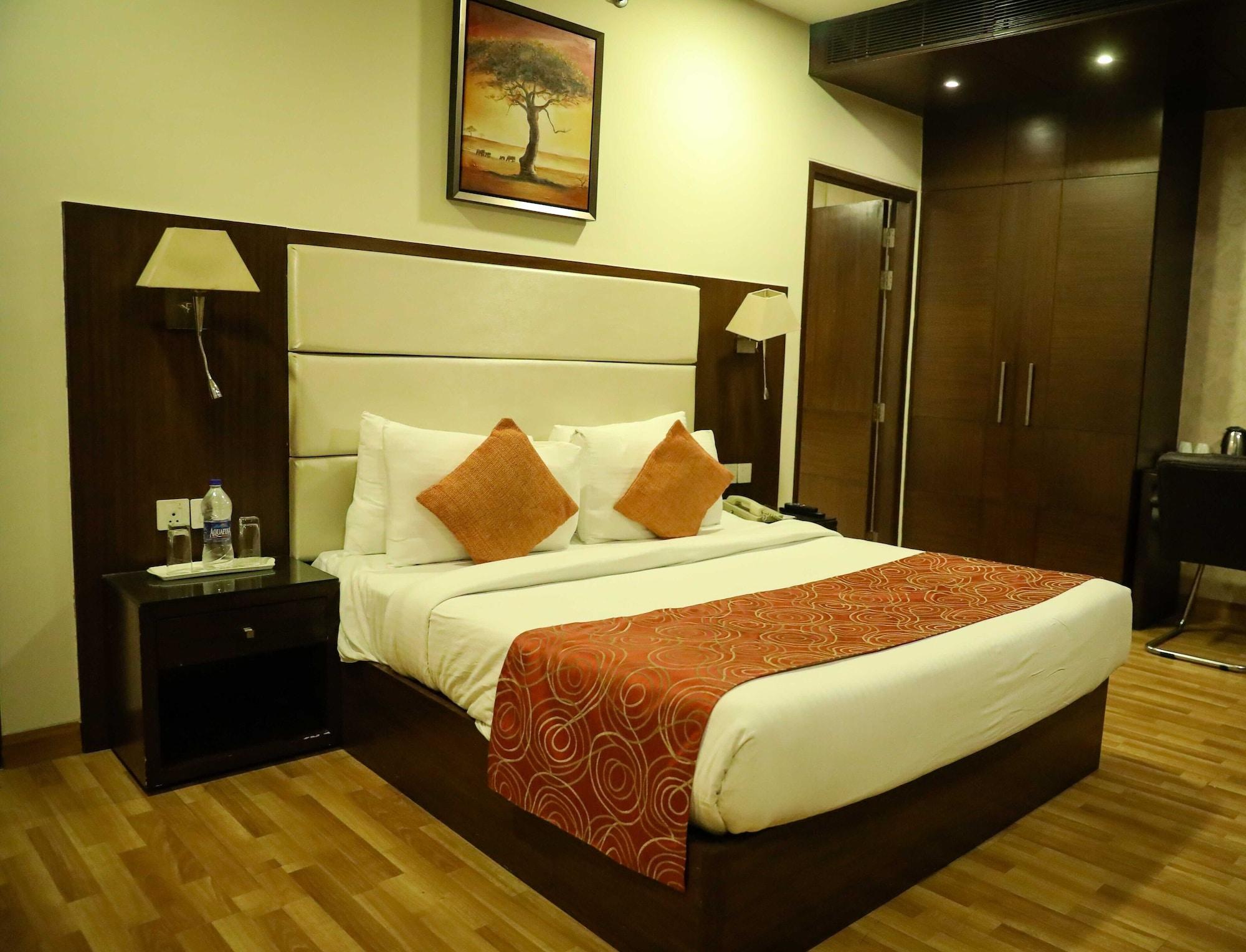 Ds Clarks Hotel Gurgaon