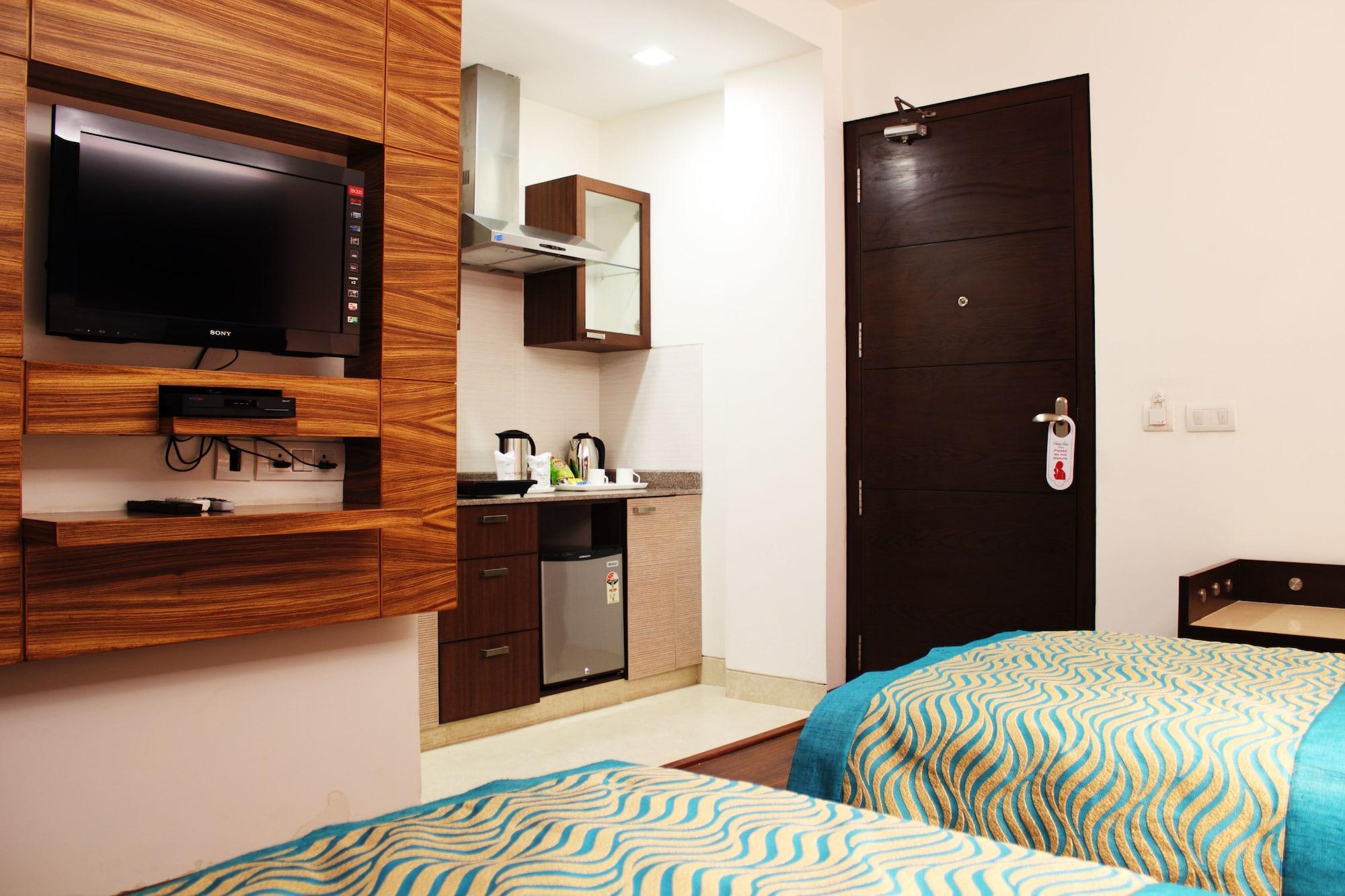 Stately Mg Road Hotel 3*