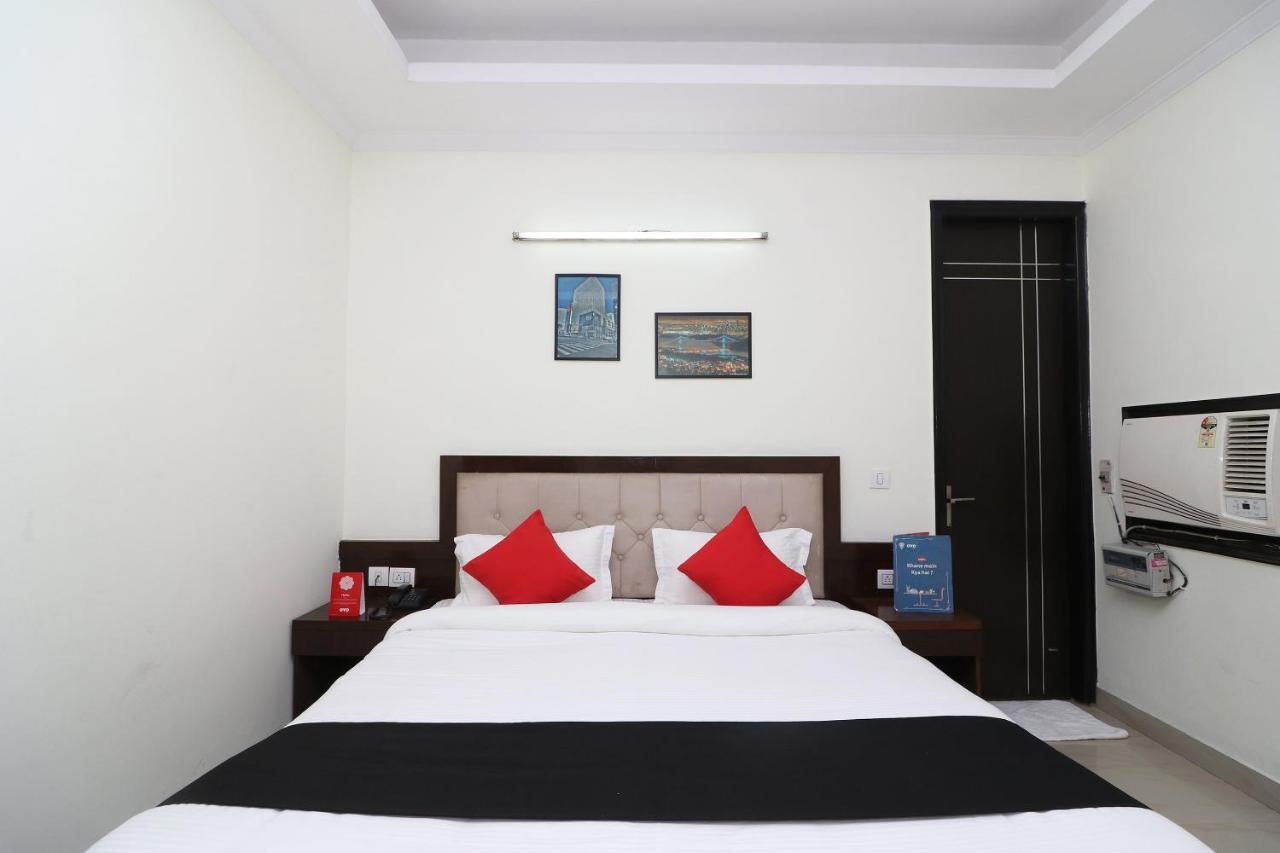 Capital O 19344 Tree Residency Gurgaon