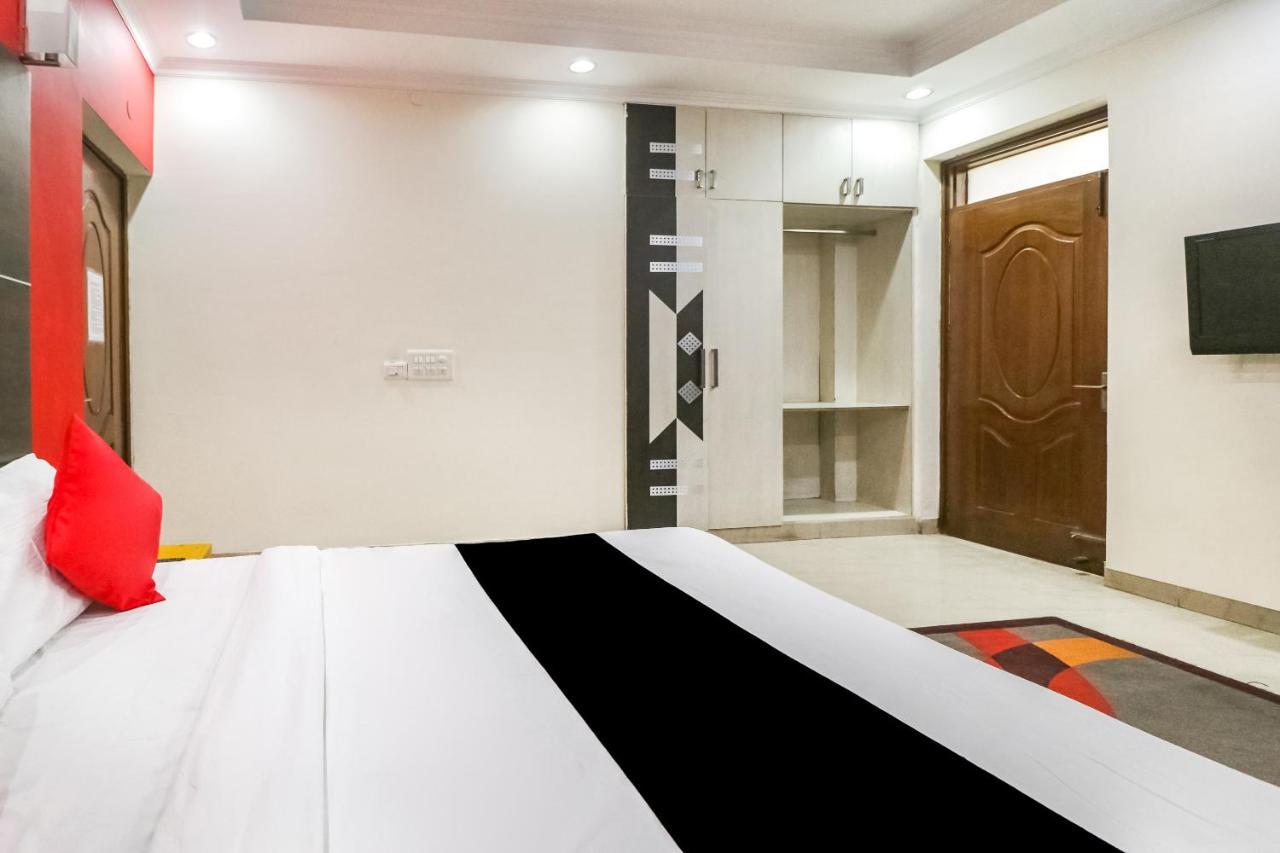 Capital O Bms Near Appu Ghar Hotel Gurgaon