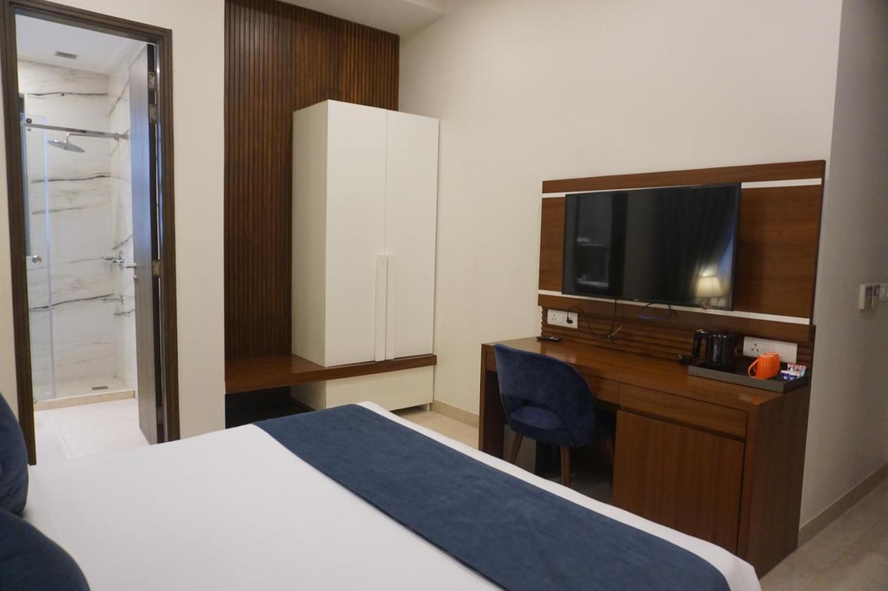 Comfort Dhaliwals,