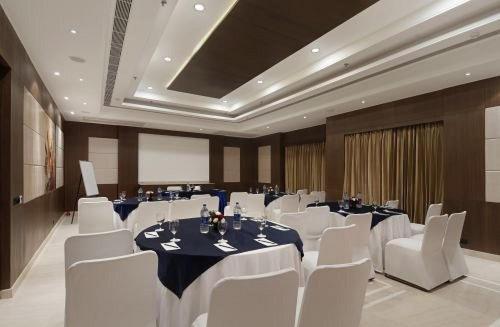 Inde Signature Tower