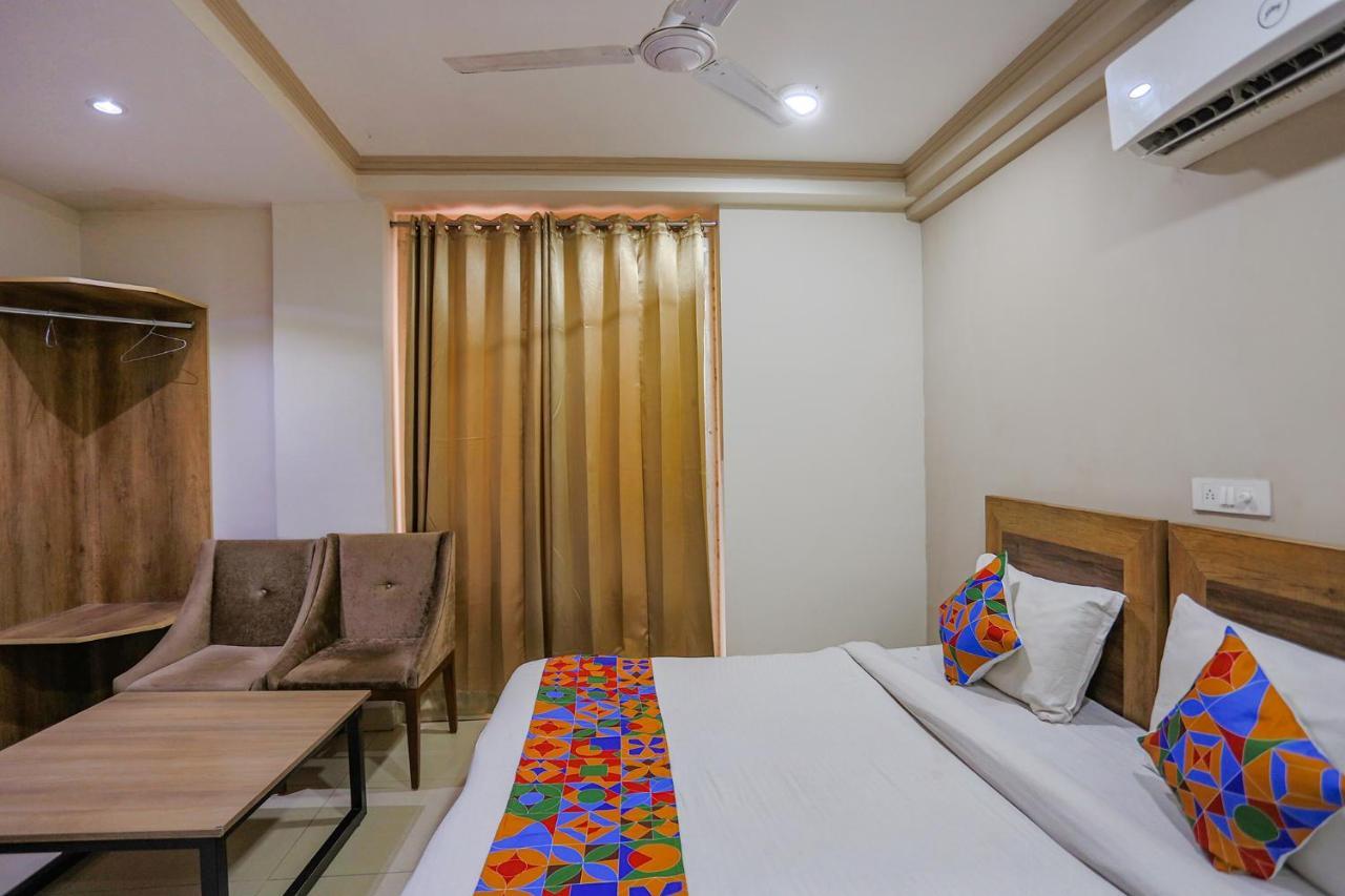 Hotel Collection O Paradise Franchisee Near Appu Ghar