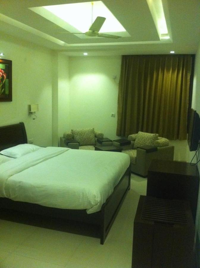Nikko Blue - Boutique Hotel Gurgaon