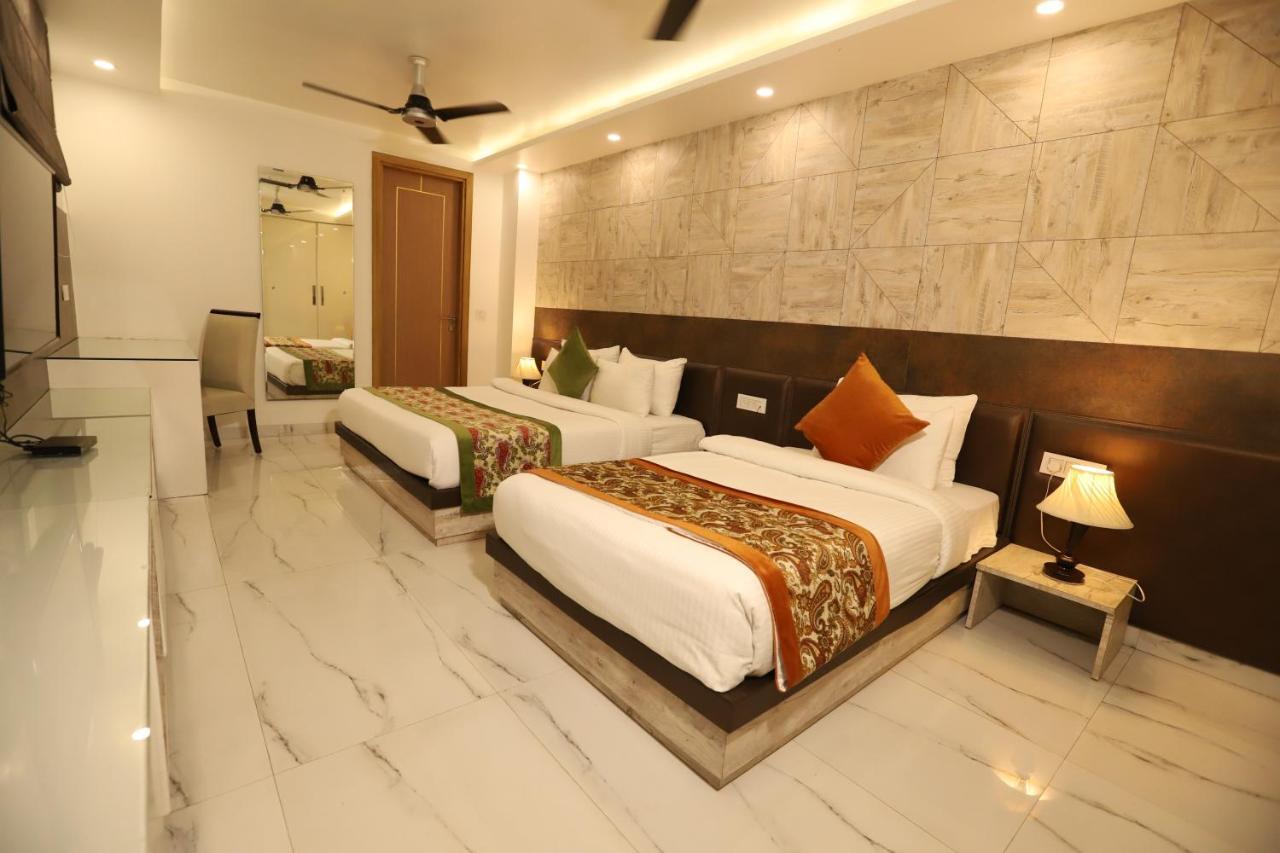 Keshav Residency Near Medanta Hotel