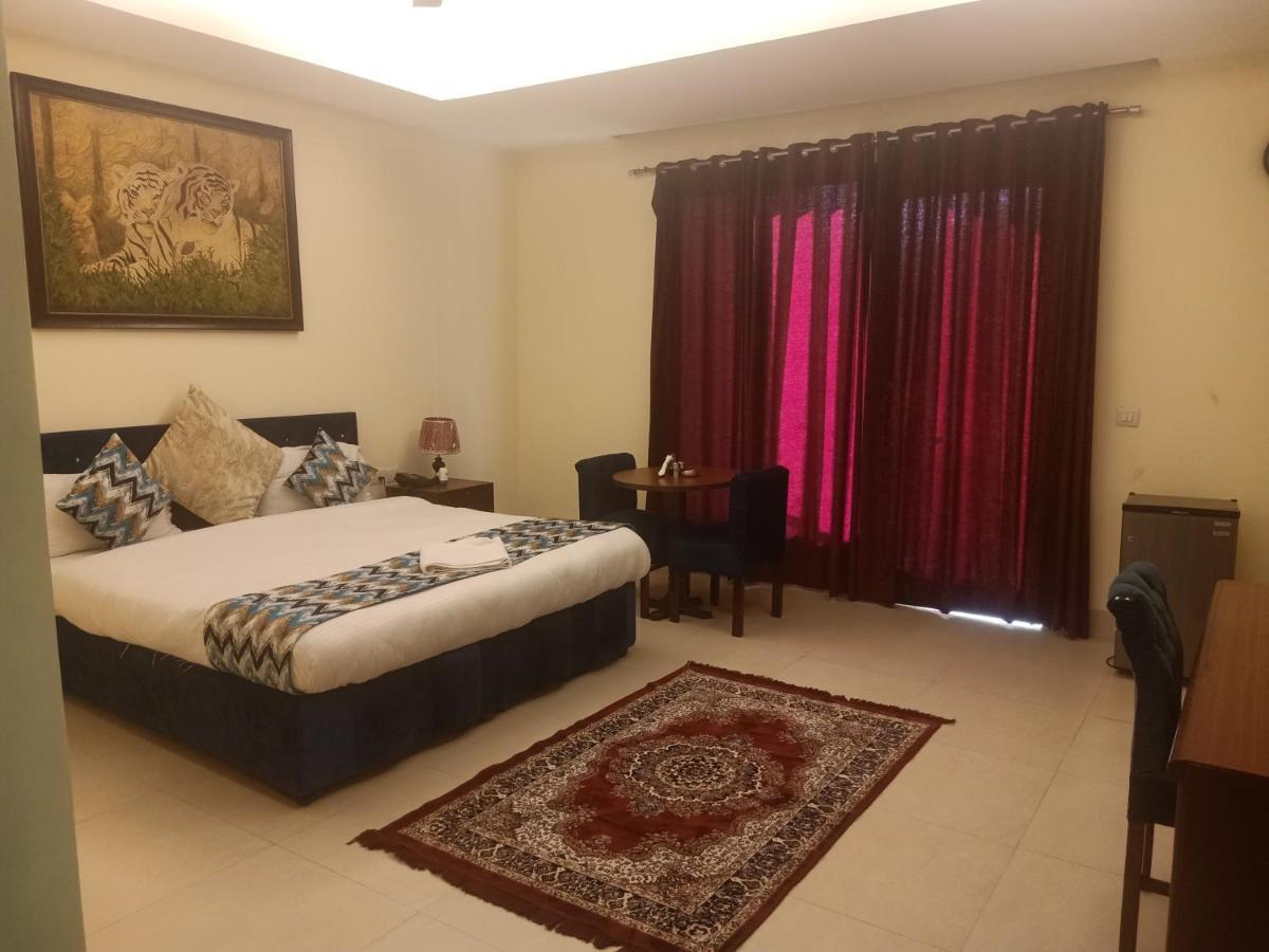 Guest house Fabhotel Am Bliss *