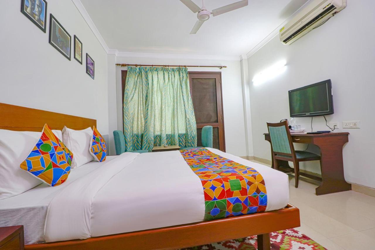 Fabhotel Tipssy 020 3*