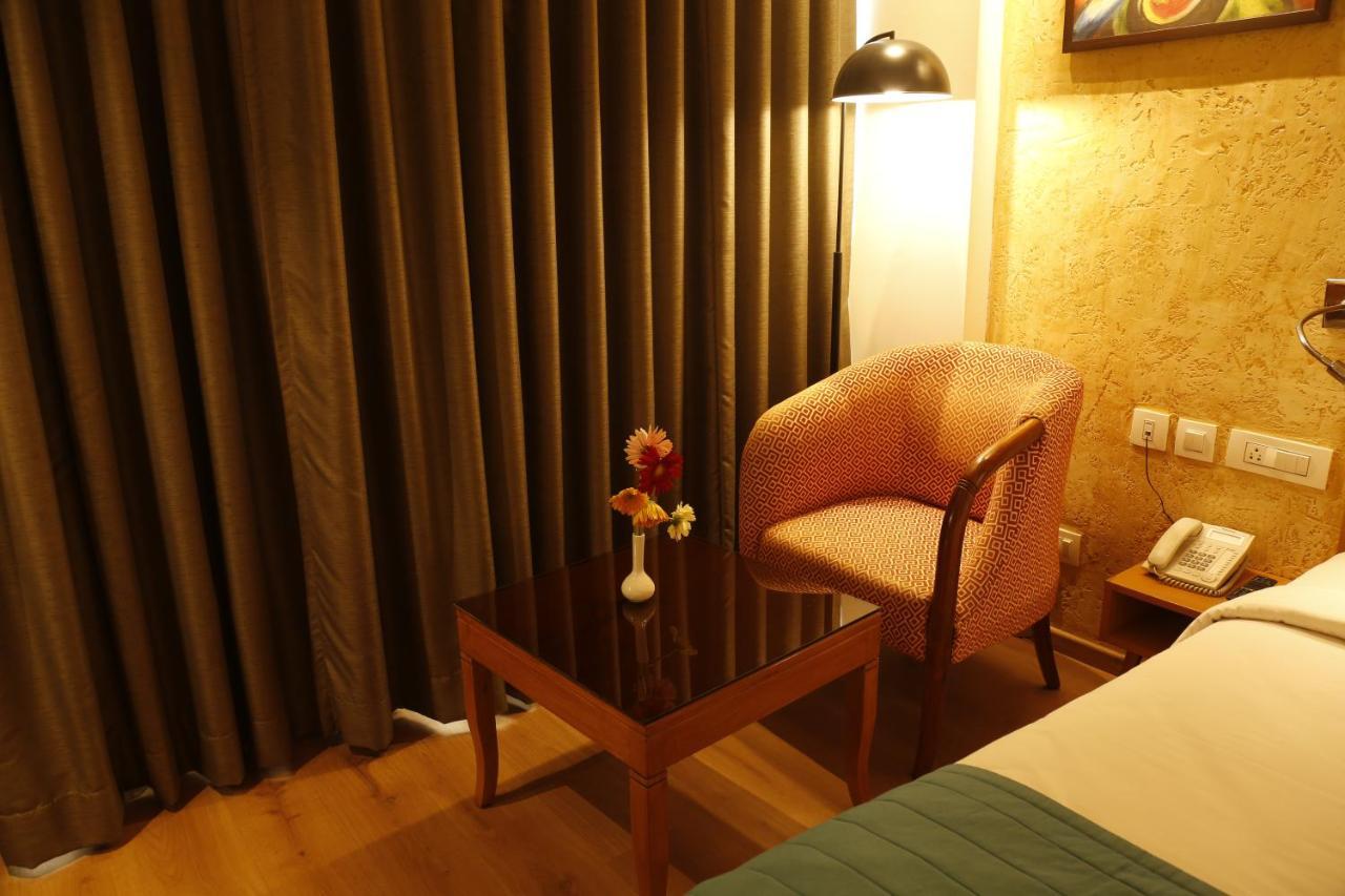 Nemesia Center - Gurugram, Sector 29 4*
