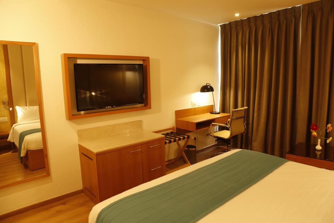 Hotel Nemesia Center - Gurugram, Sector 29 Gurgaon