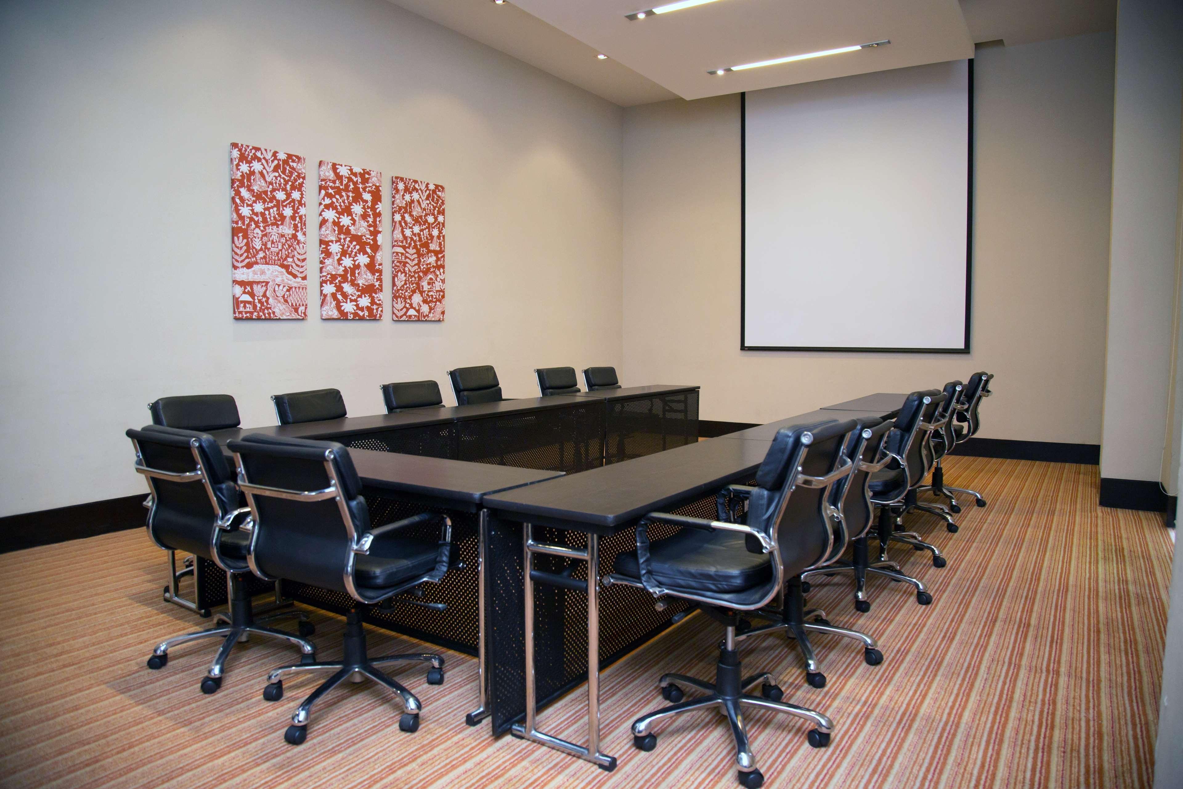 Hyatt Place Udyog Vihar Hotel Gurgaon