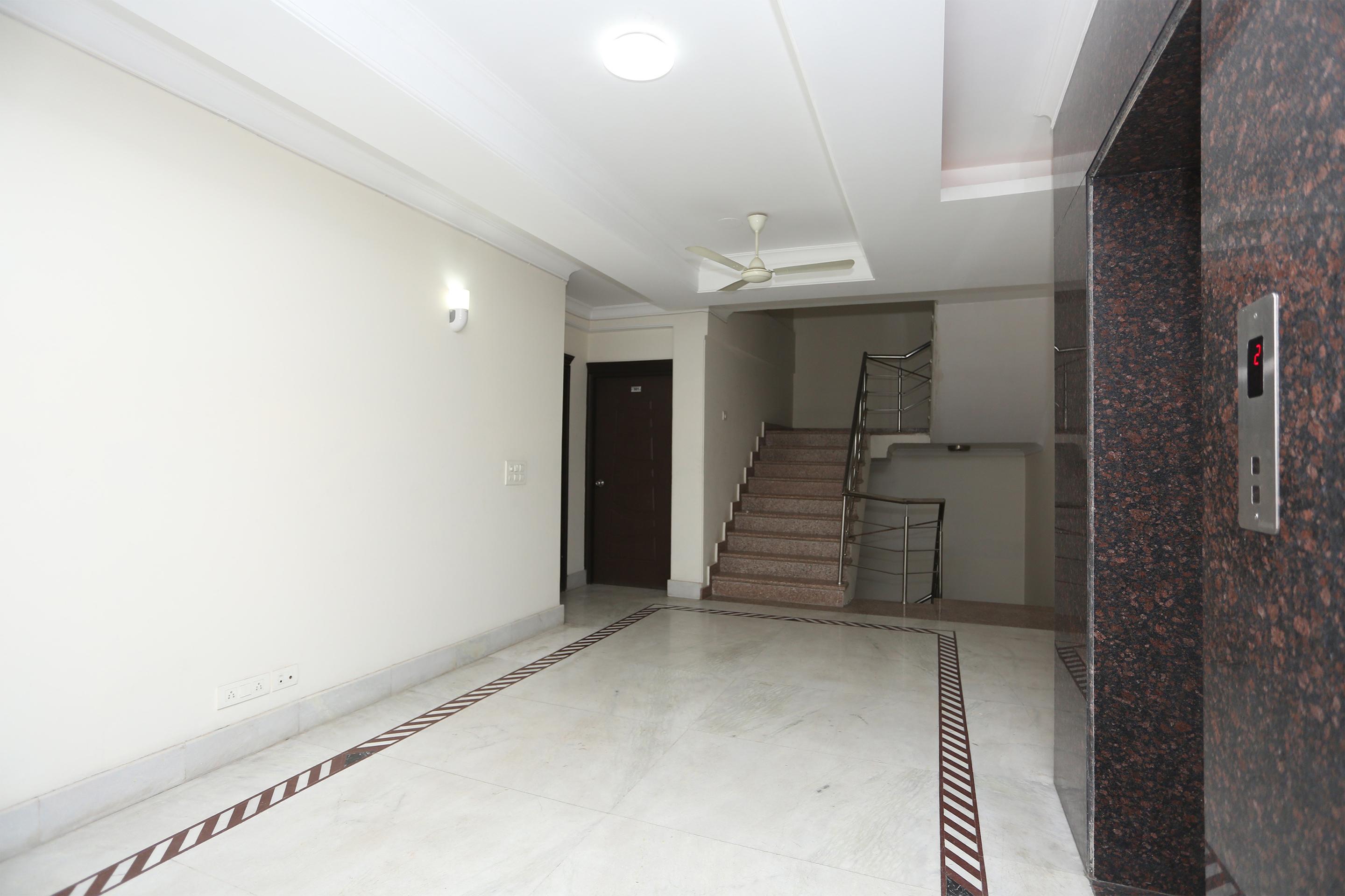 Hotel Oyo 15822 Ryan Residency Gurgaon