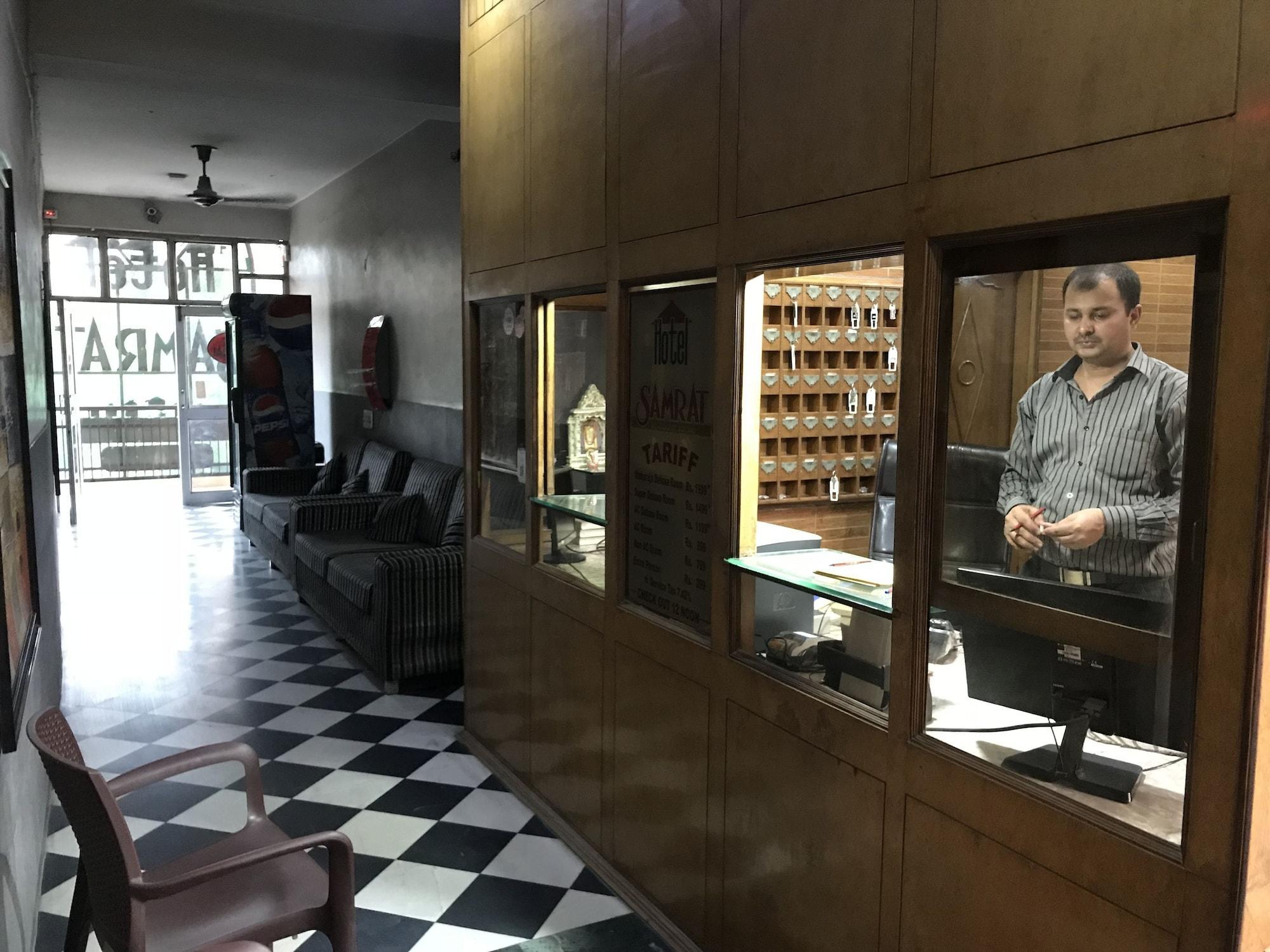 Hotel O Samrat Gurgaon