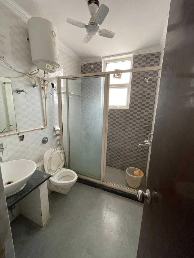 O Satguru Near Omaxe Celebration Mall Hotel 3*