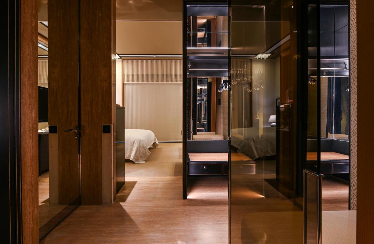 Grand Hyatt Hotel