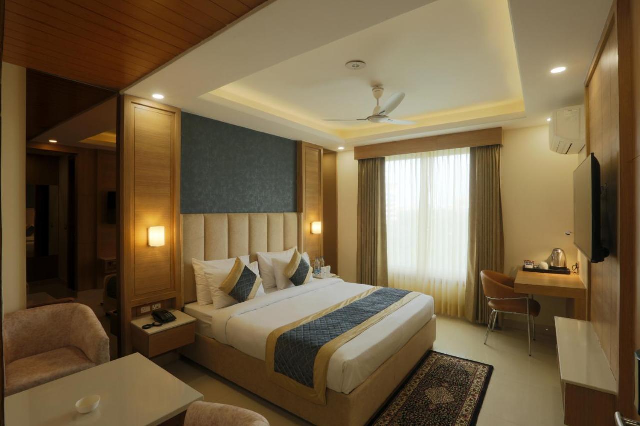 Hotel Sakura By Maps 4*