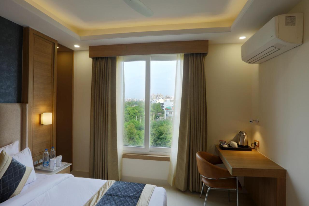 Hotel Sakura By Maps 4*