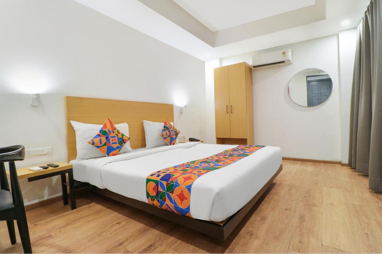 Fabhotel Pantao Hotel