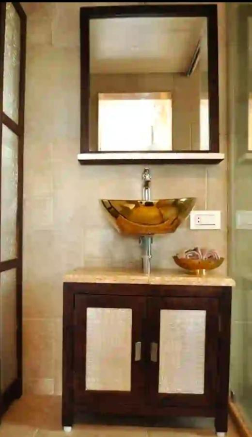 Shubham By Wb Gurgaon