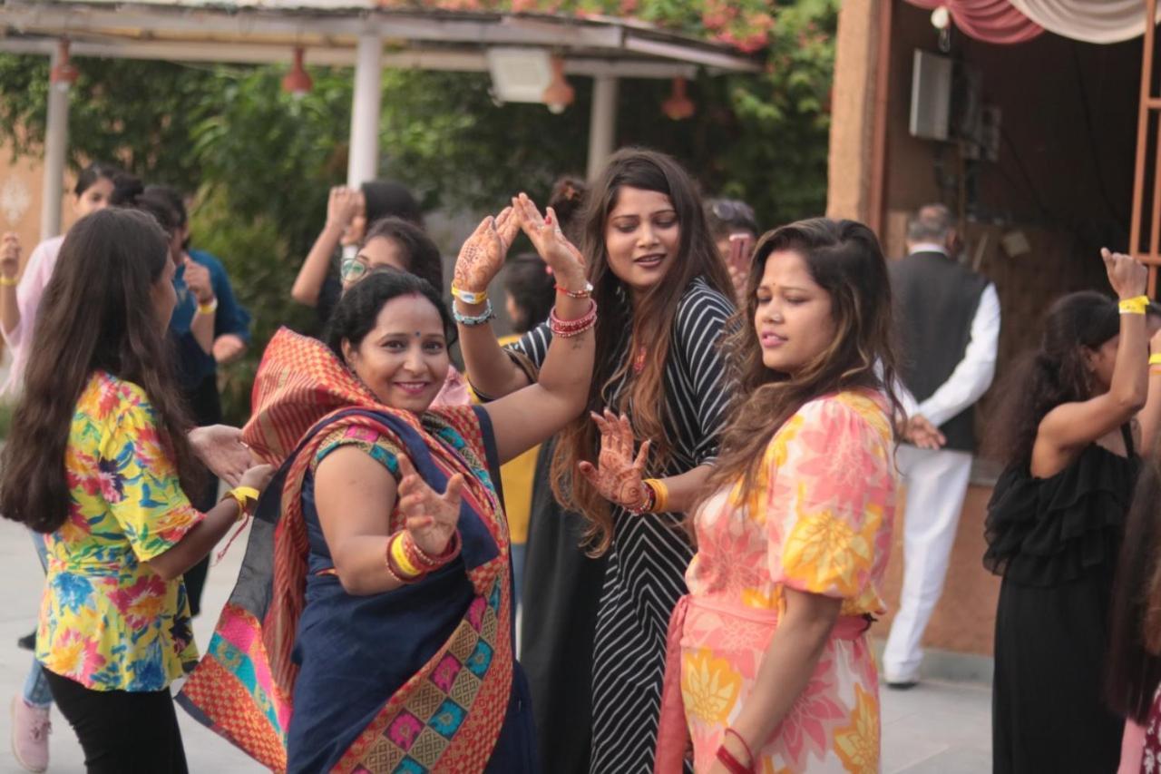 Farm stay Madhavgarh Farm &