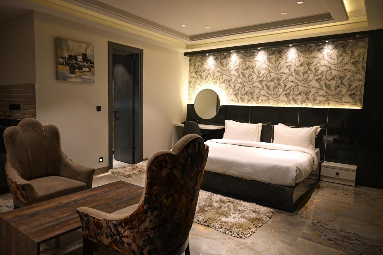 Hotel Metro