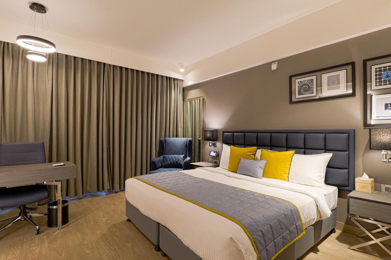 Air By Ahuja Residences 4* Gurgaon