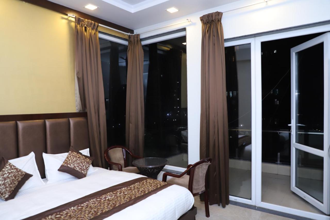 Nirvana Hotel Gurgaon