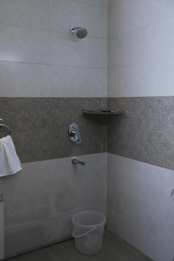 Nirvana Hotel 3*