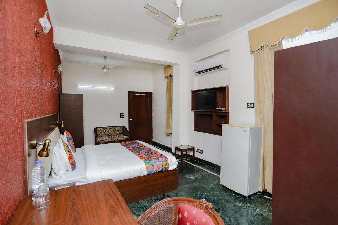 Fabexpress Primero I Hotel
