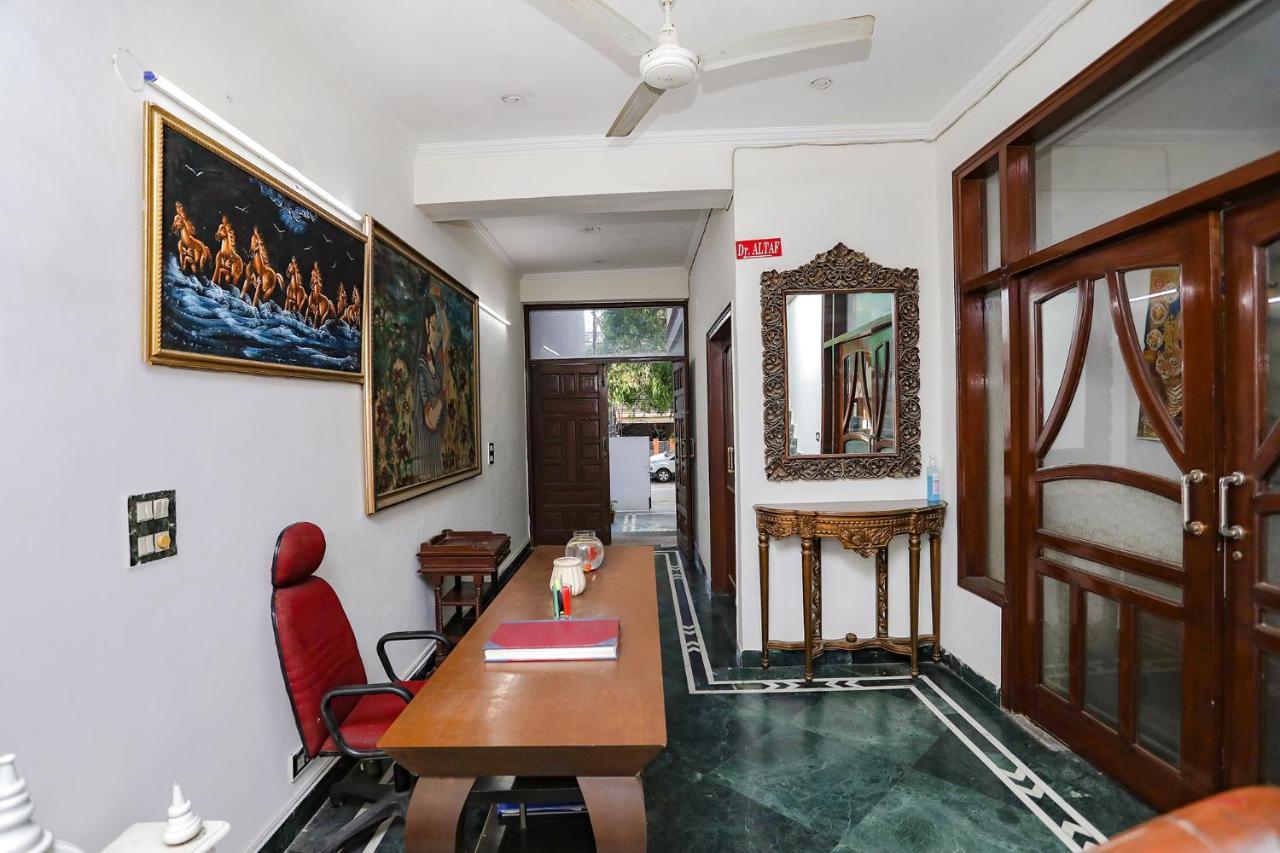 Fabexpress Primero I 3* Gurgaon