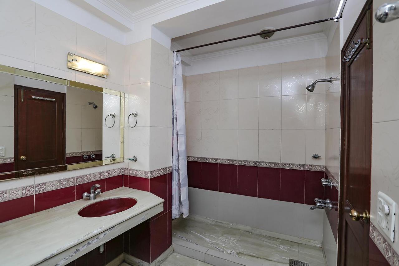 Fabexpress Primero I 3* Gurgaon