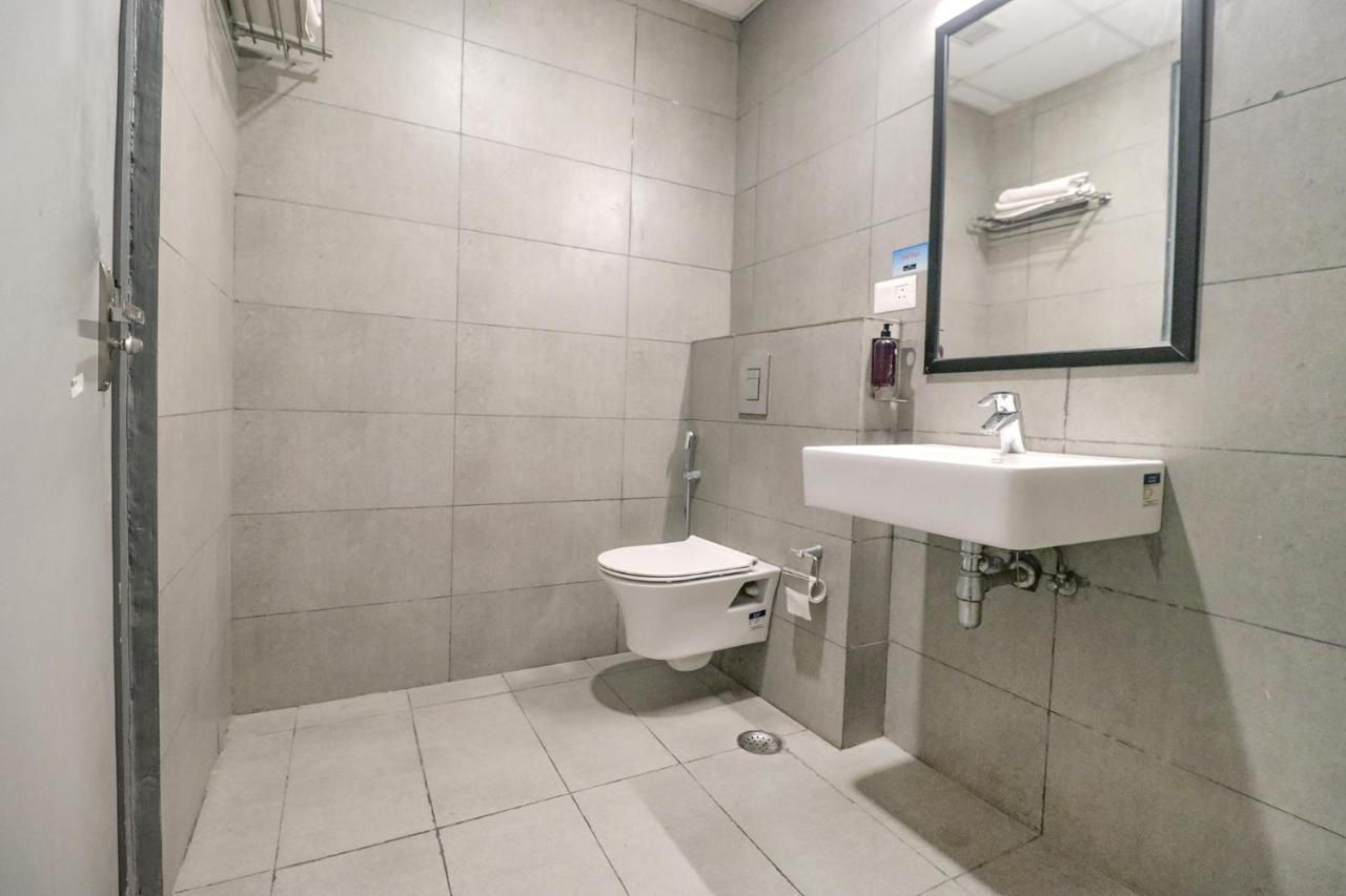 Fabhotel Pantao 3*
