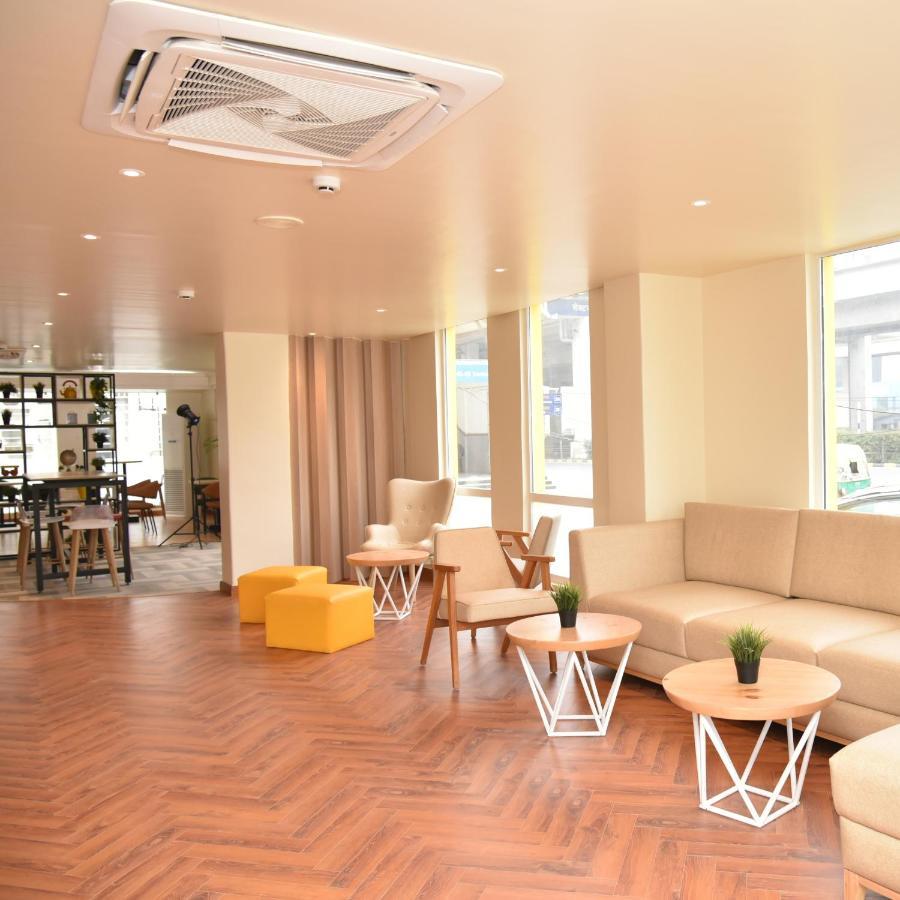 Bloom - Golf Course Road Hotel