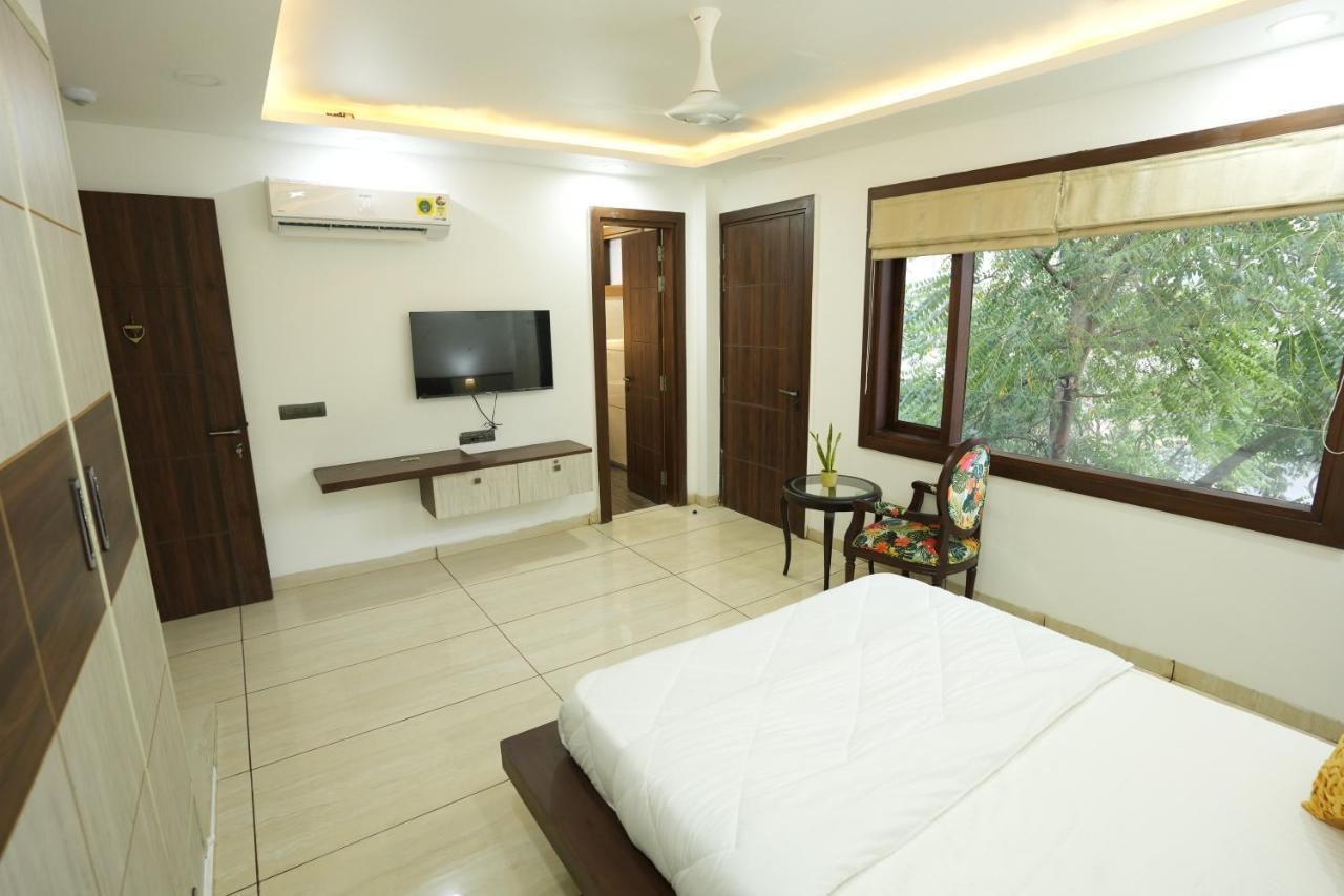 Guest house The Desire Cyberhub Gurgaon