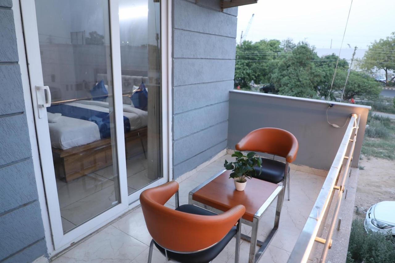 The Palm - Medicity Guest house