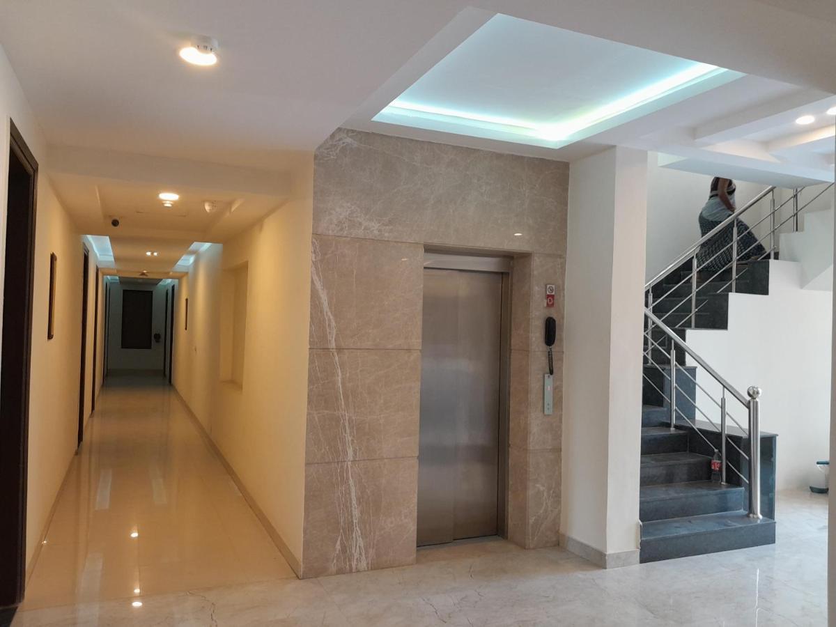 The Luxem - Behind Ibis Gurugram Hotel