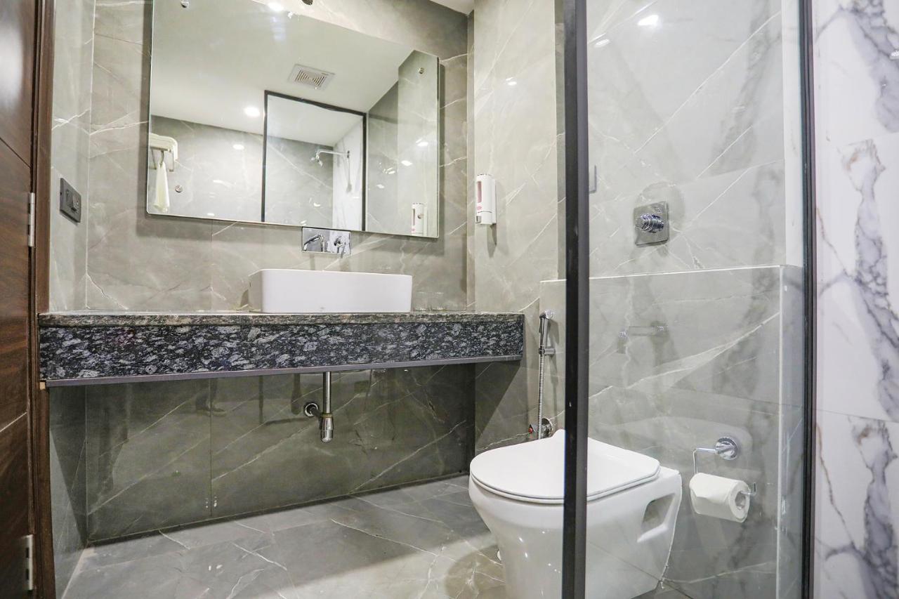 Hotel Fabhotel Luxe Stayz Moulsari Avenue