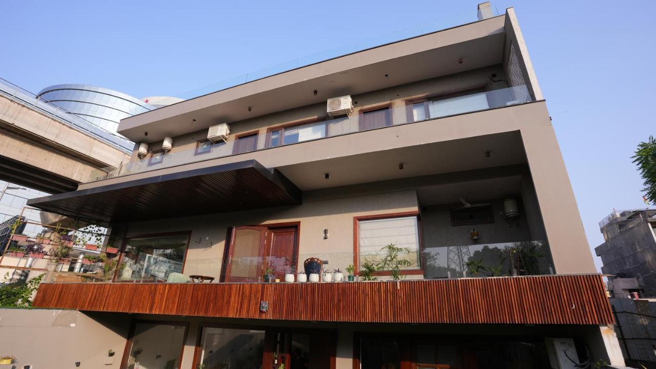 Guest house The Desire Cyberhub Gurgaon