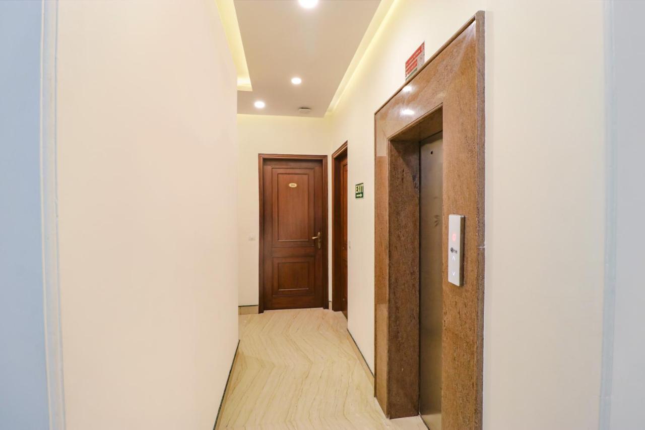 Hotel Fabhotel Rr Residency Gurgaon