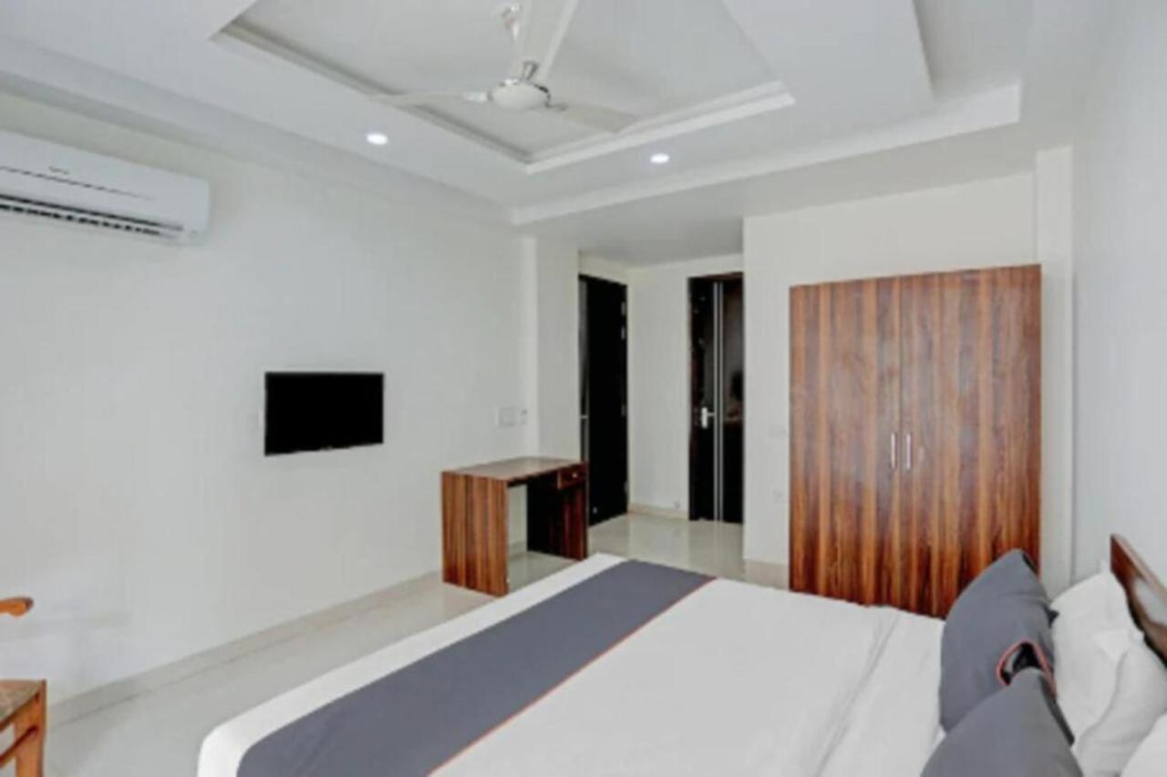Collection 4* Gurgaon